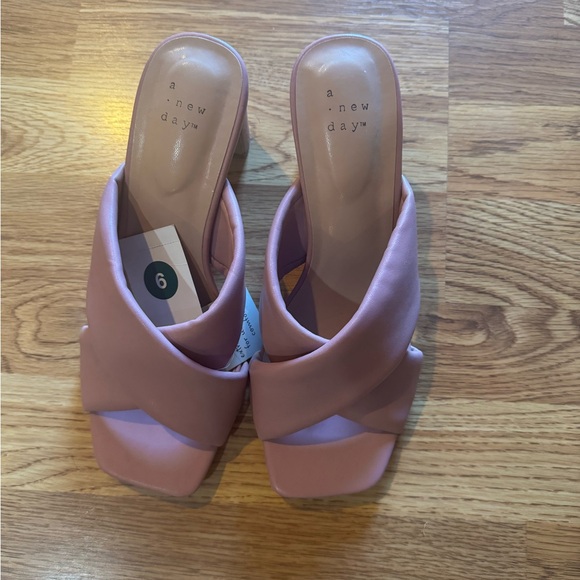 A New Day Pink Mules with X-Strap Design - Picture 1 of 1